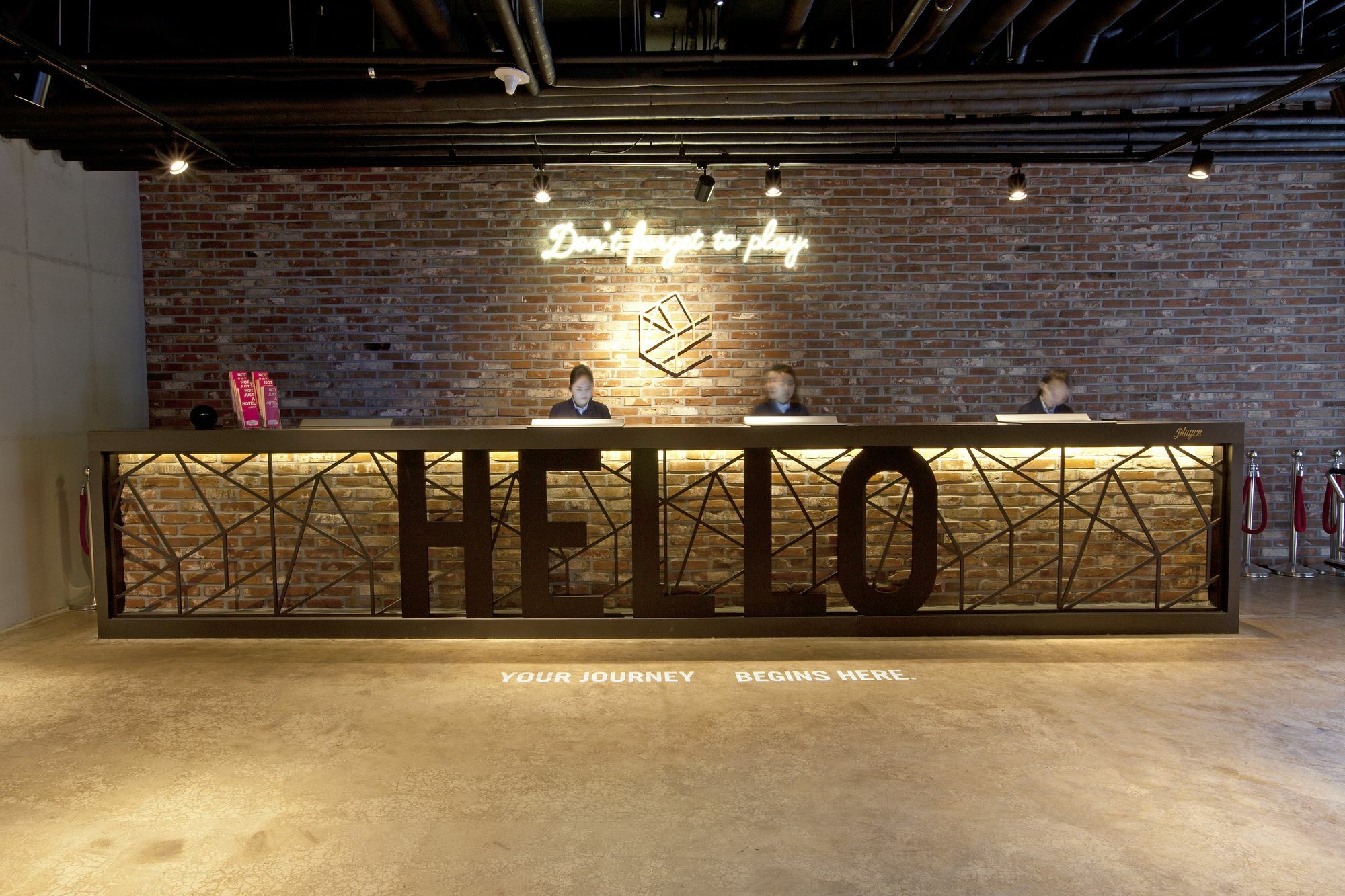 Playce Camp Jeju Hotel 4*