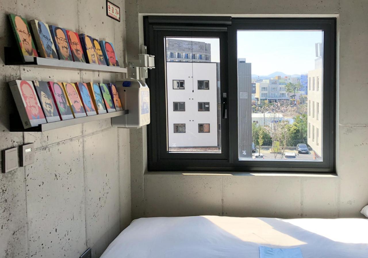Playce Camp Jeju Hotel 4*